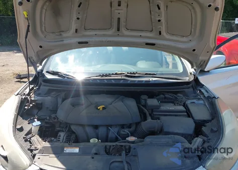 2013 Hyundai Elantra Gls z USA, uszkodzony, nr VIN 5NPDH4AE6DH163885